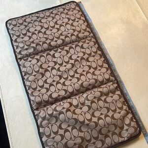 #Coach cushioned pad